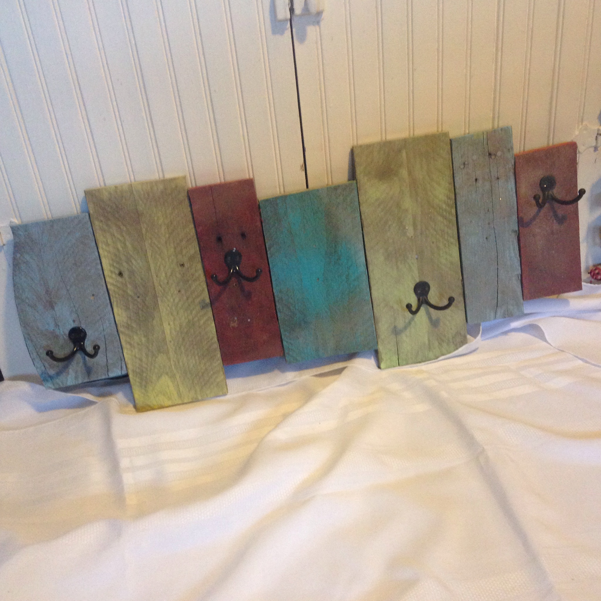 pallet board coat racks
