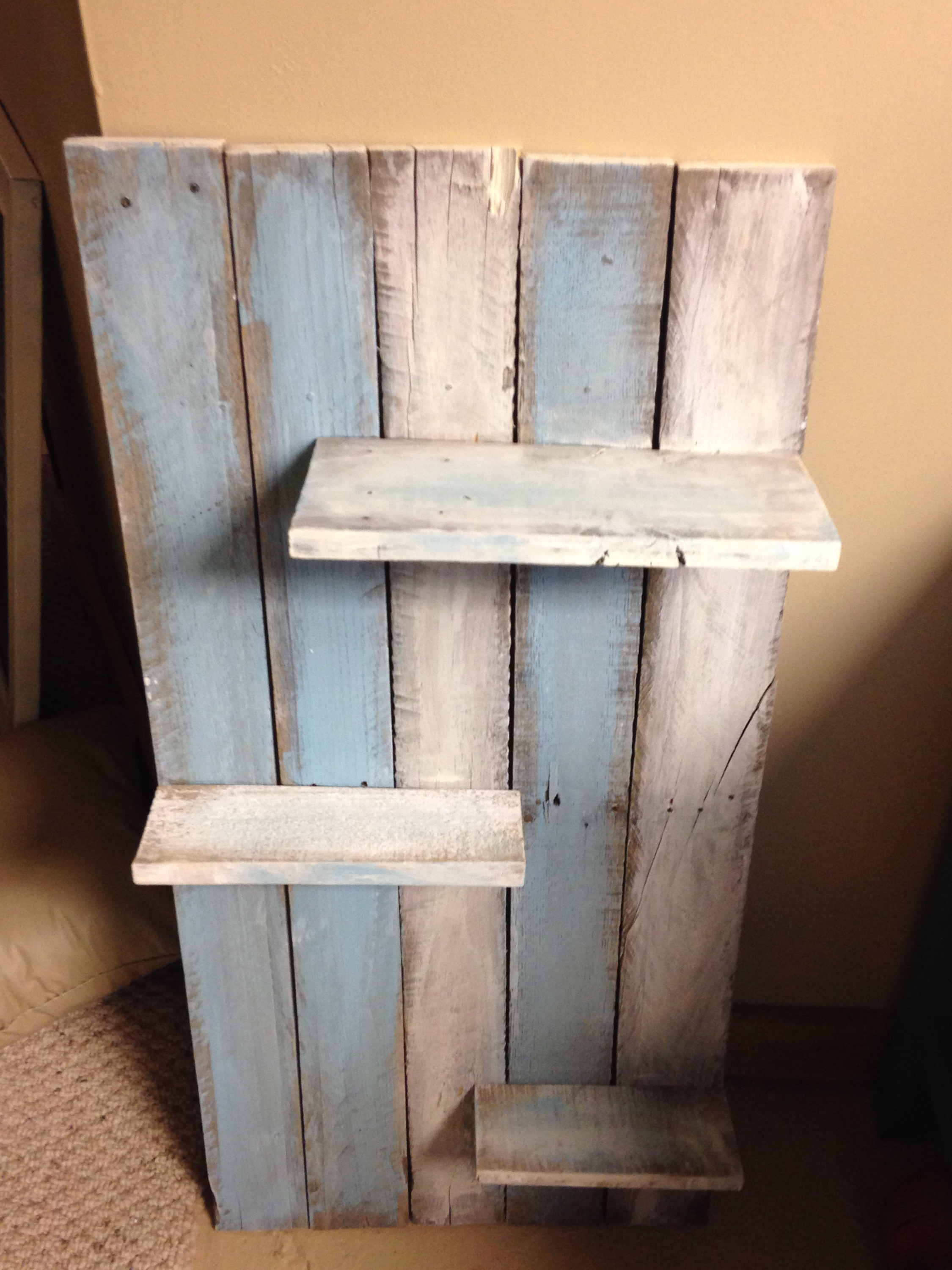 pallet board shelving unit