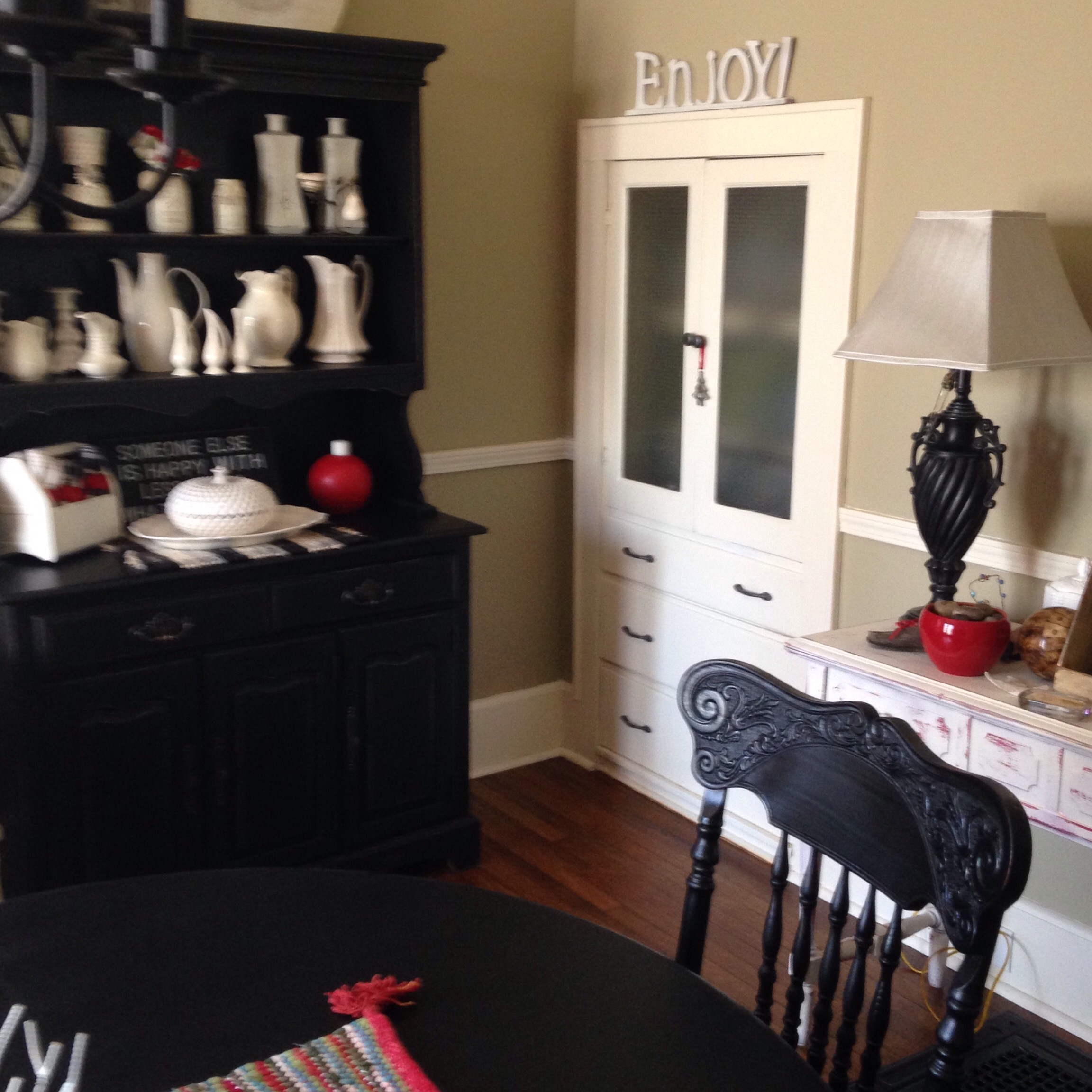 dining room hutch/furniture