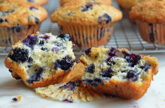 blueberry muffins | goodthoughtsgoodlives blueberry muffins