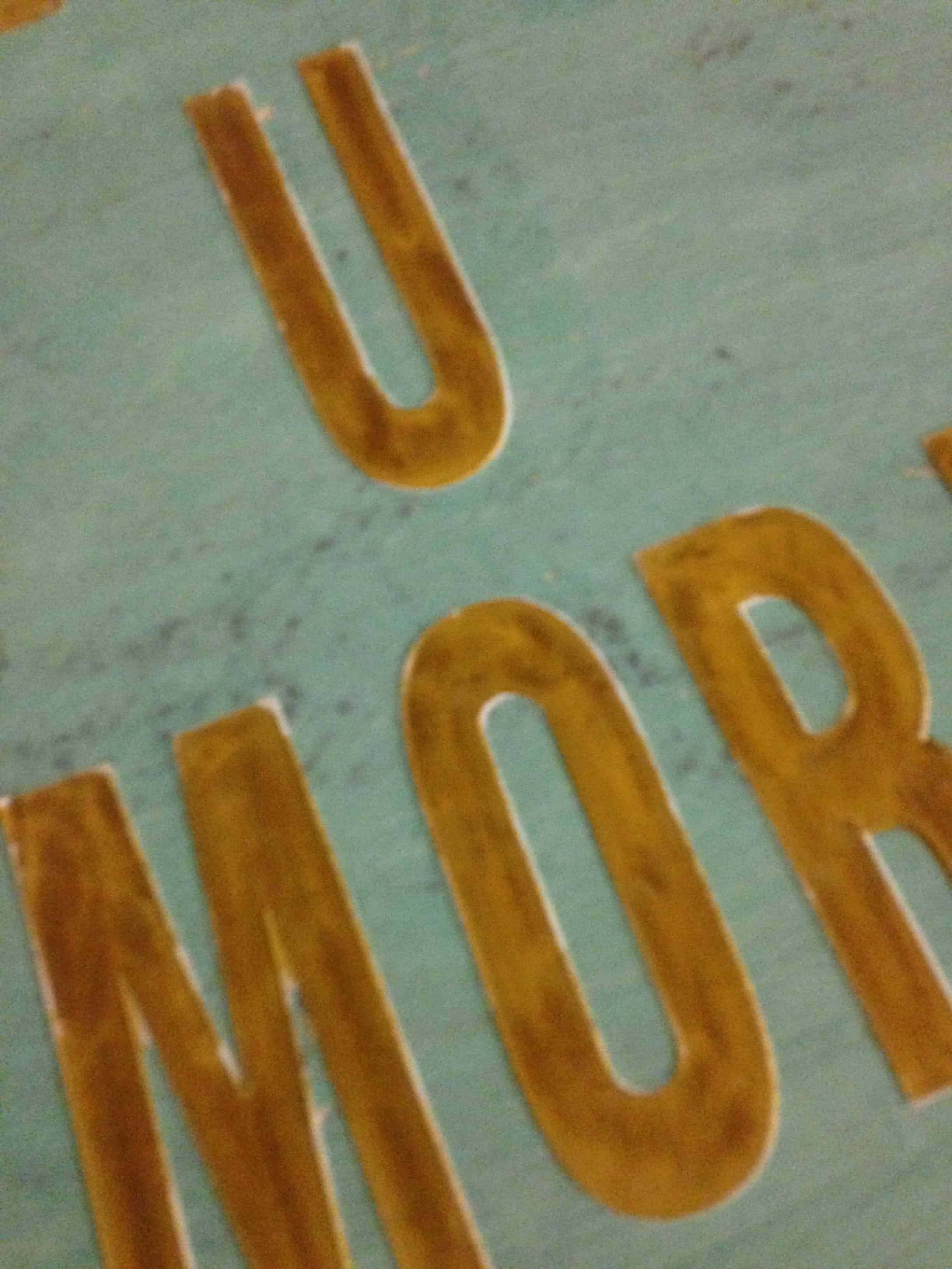 llove u more sign/diy