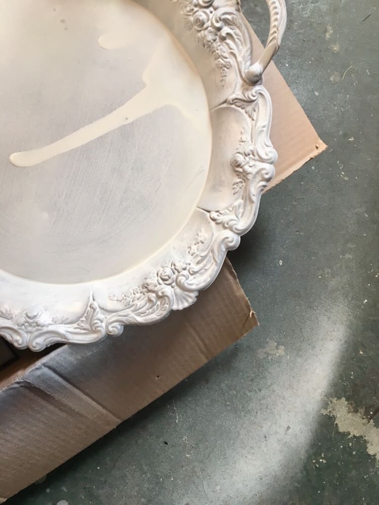 silver tray painted white/DIY