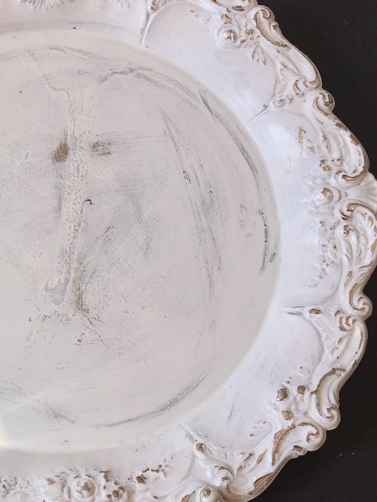 silver tray painted white/DIY