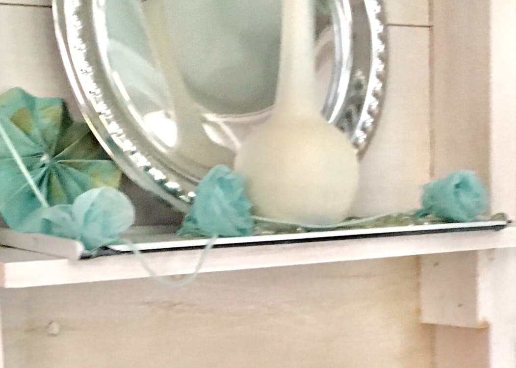 tissue paper garland/DIY/decorating