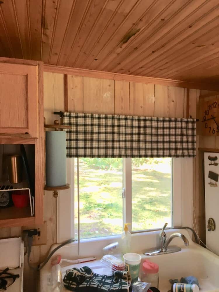 cabin kitchen/DIY