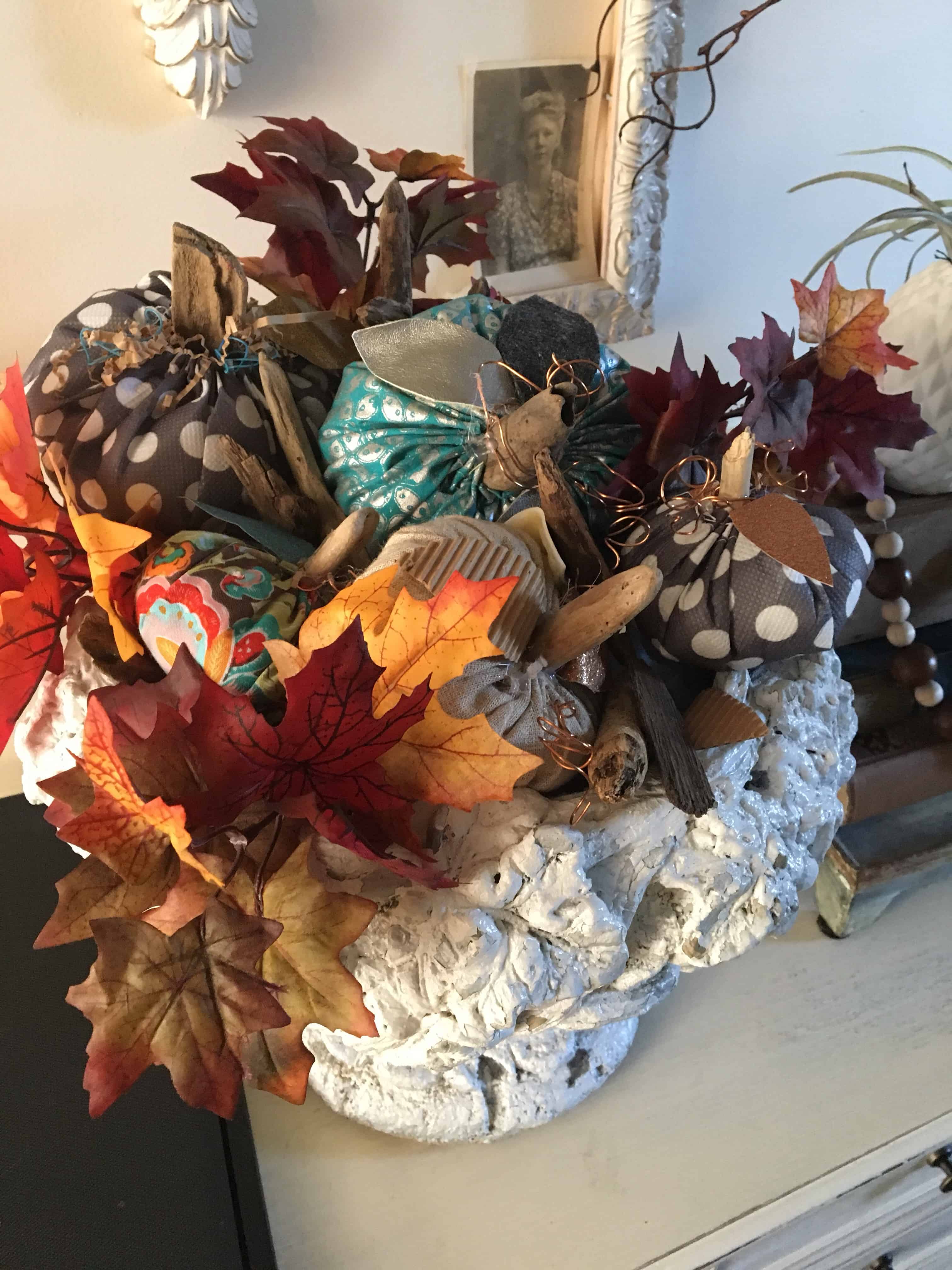 pumpkin display/fall