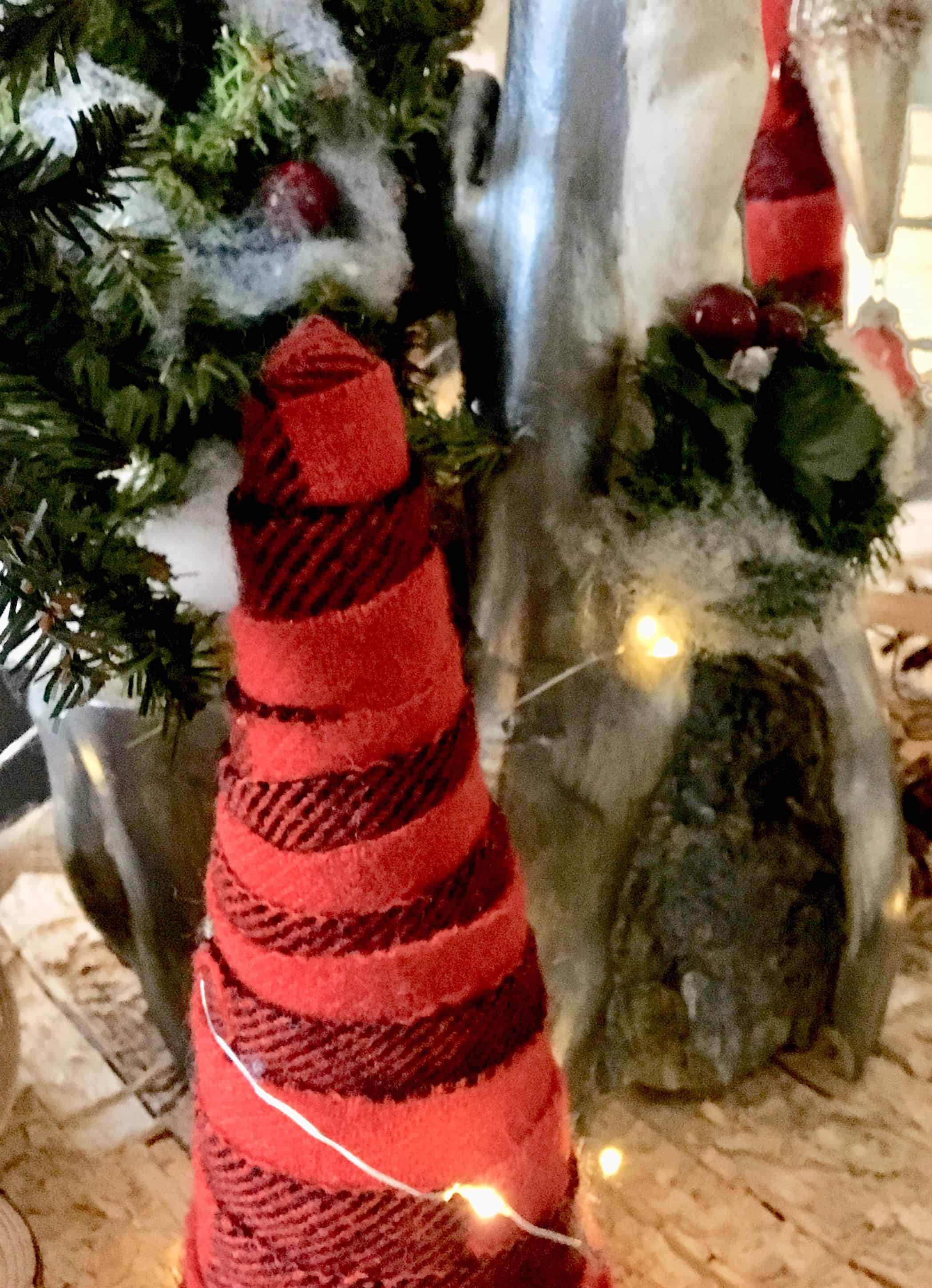 Decorating/Christmas/dining room