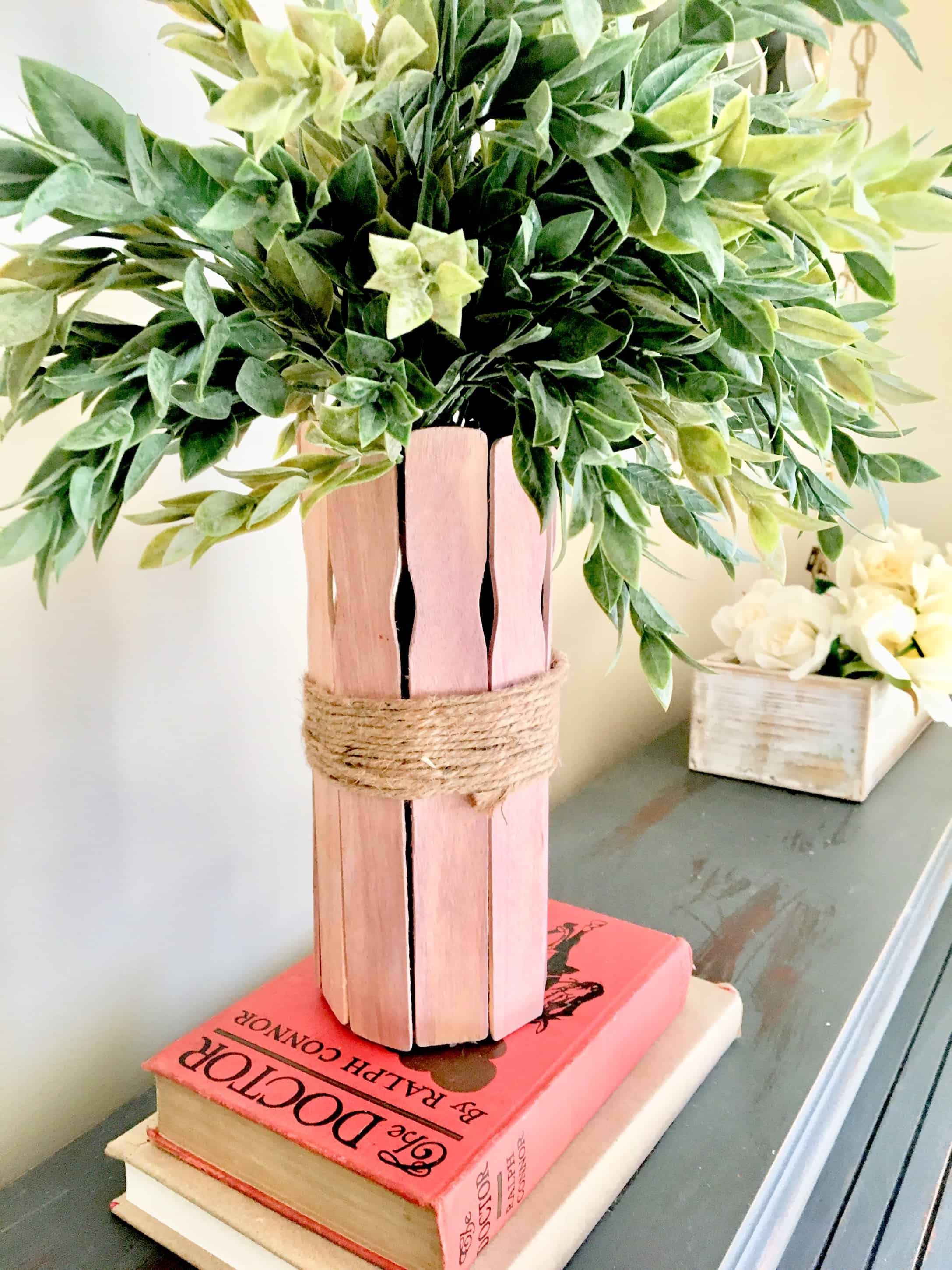 picture of a DIY vase