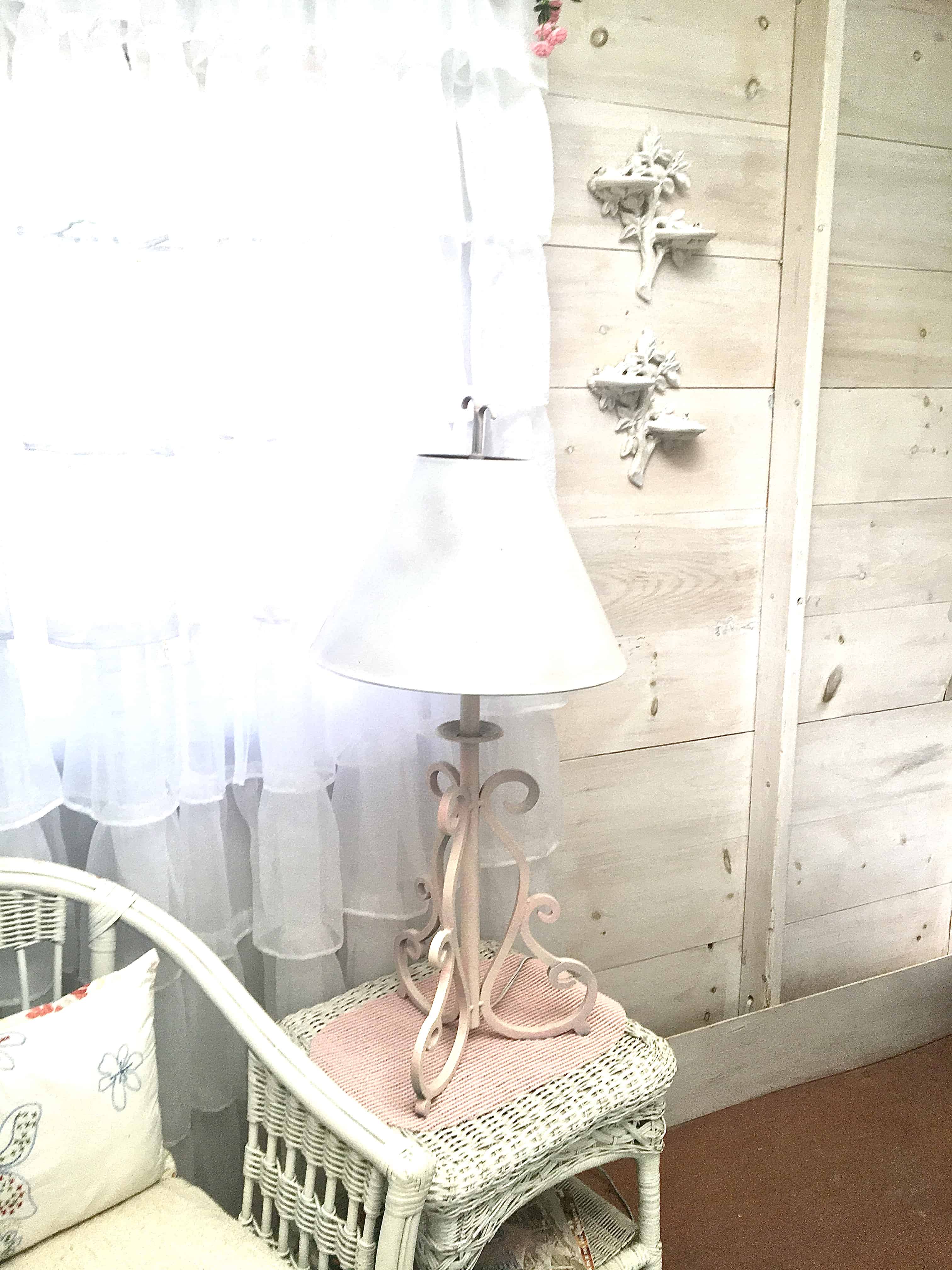 she-shed interior/envy and dissatisfaction