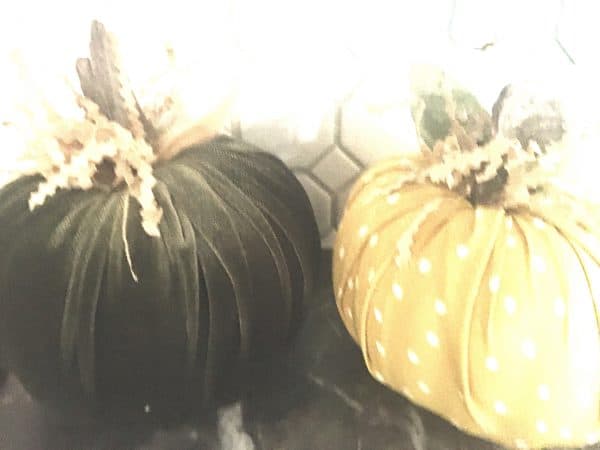 cloth pumpkins/pumpkins