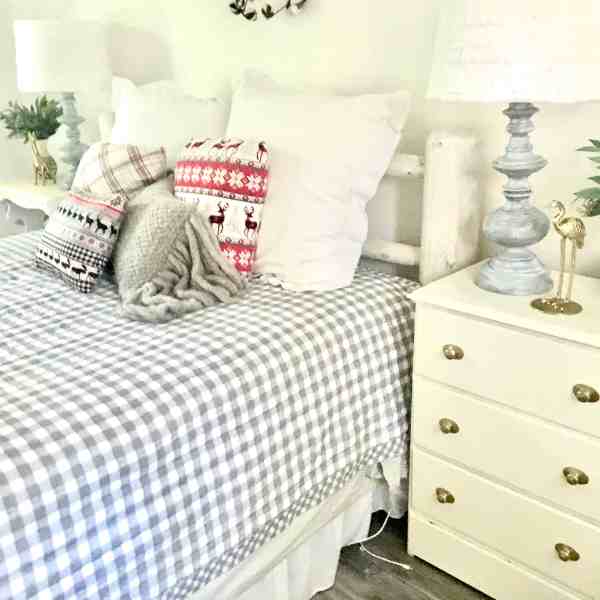 IMG_1290 | goodthoughtsgoodlives pictures of my cabin bedroom/decorating