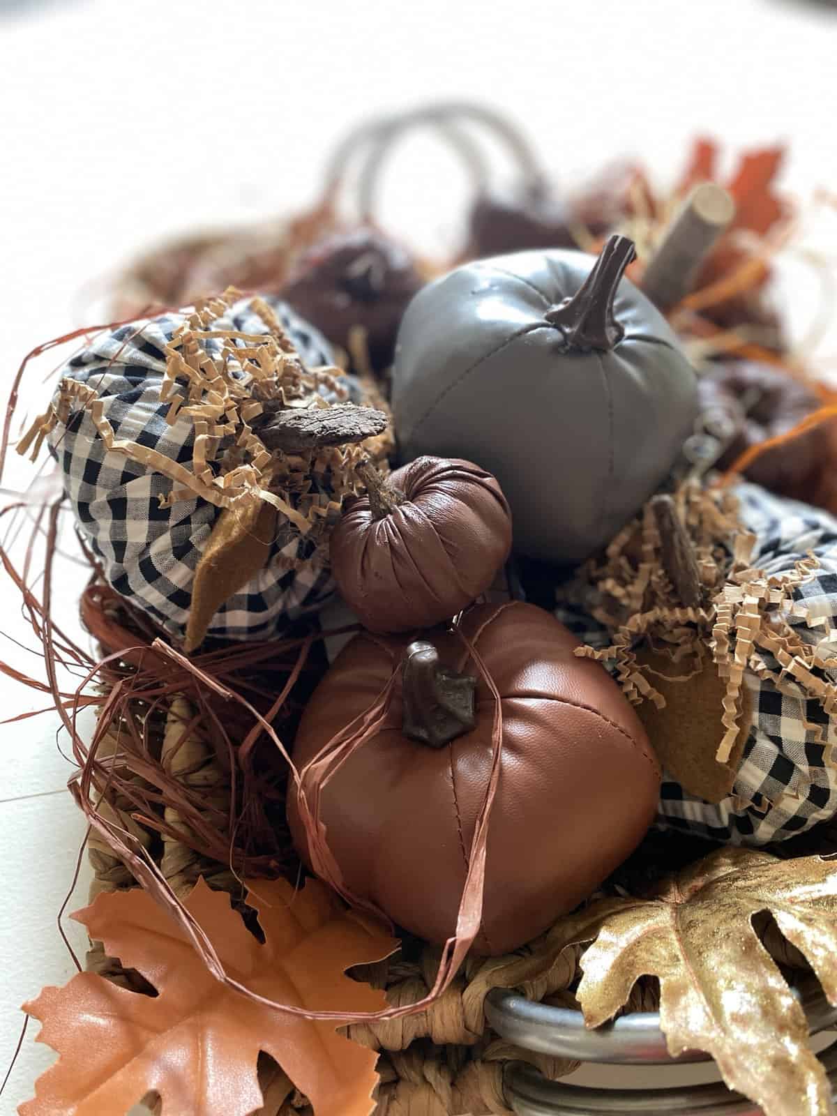 dining room tablescape/fun fall diy decorating