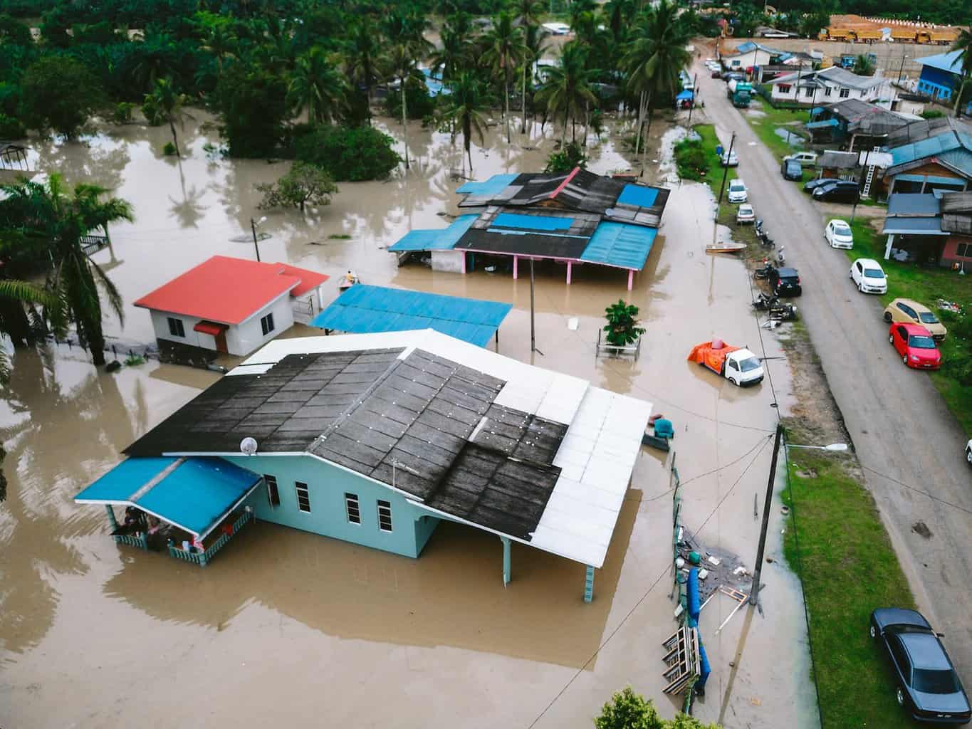 aerial view of flooded house/loneliness