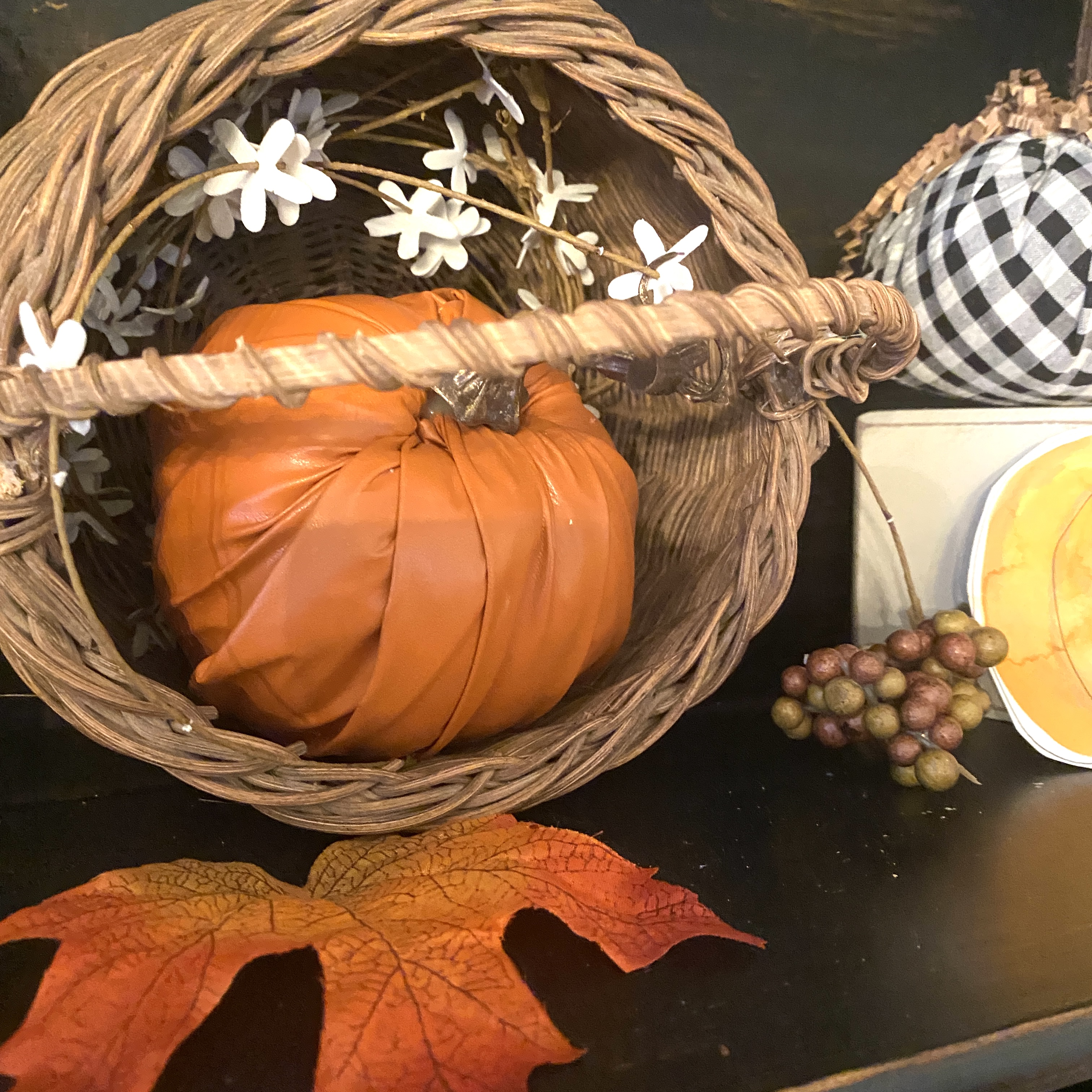 Great Fall Decorations For This Year. You will like them.